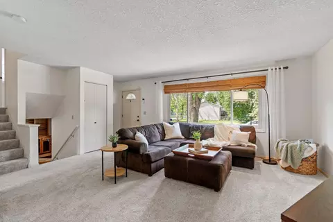 1862 Carnelian Ln, Eagan, MN 55122 photo 13