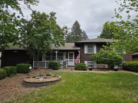 8617 Oxborough Ave S, Bloomington, MN 55437