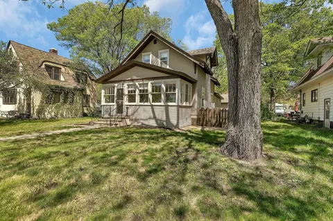 506 Riverside Dr SE, Saint Cloud, MN 56304
