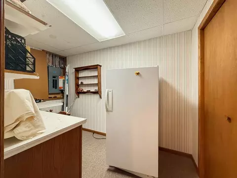 502 N Bruce St, Marshall, MN 56258 photo 44
