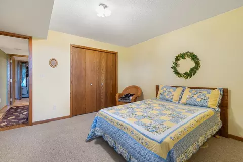 502 N Bruce St, Marshall, MN 56258 photo 39