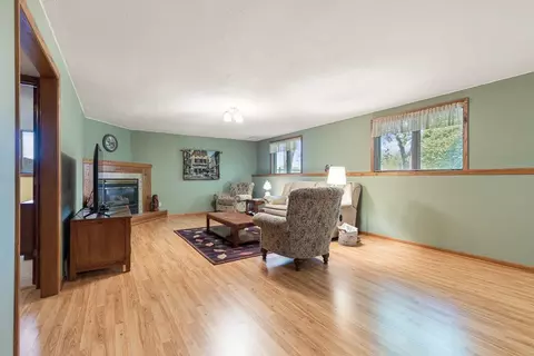 502 N Bruce St, Marshall, MN 56258 photo 34