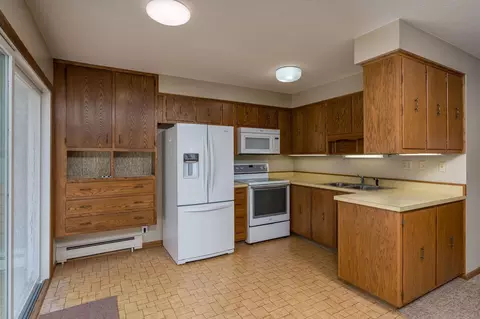 529 Spring St #2, Kenyon, MN 55946 photo 11