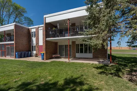 529 Spring St #2, Kenyon, MN 55946 photo 2