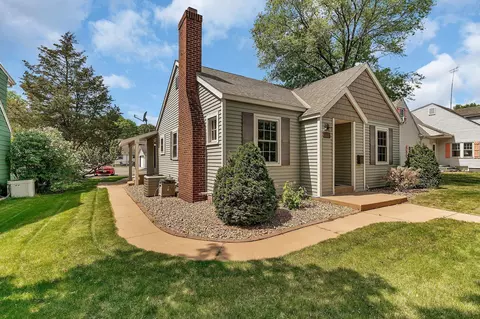 1317 8th Ave N, Saint Cloud, MN 56303