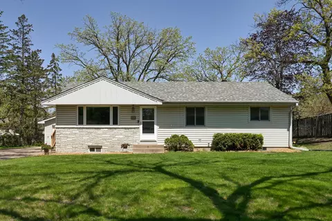 231 104th Ln NW, Coon Rapids, MN 55448