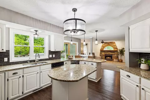 Kitchen - 5840 Three Oaks Ave, Maple Plain, MN 55359 photo 1 of 6