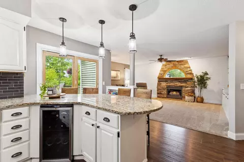 Kitchen - 5840 Three Oaks Ave, Maple Plain, MN 55359 photo 4 of 6
