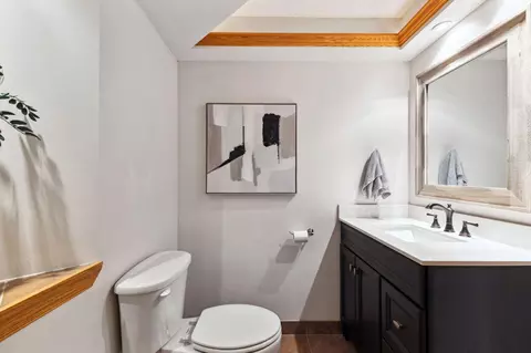 Bath - 5840 Three Oaks Ave, Maple Plain, MN 55359 photo 6 of 6