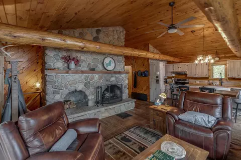 4472 Howe Dr NW, Hackensack, MN 56452 photo 3