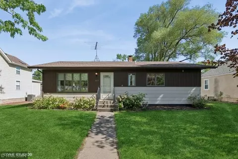 604 State St E, Cannon Falls, MN 55009