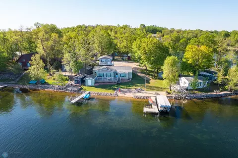 15495 E Summer Island Rd, Lake Park, MN 56554