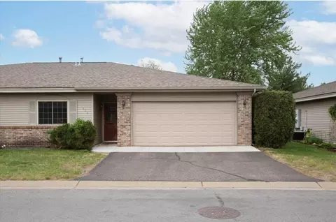 1432 Tall Grass, Hudson, WI 54016