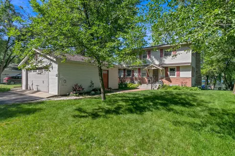 12177 Fremont Ln, Zimmerman, MN 55398