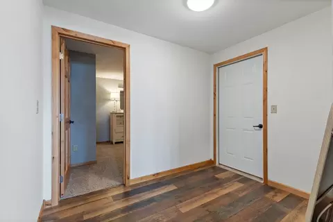 Entry Way - 1555 Dickson Dr, Hendricks, MN 56136 photo 7 of 9