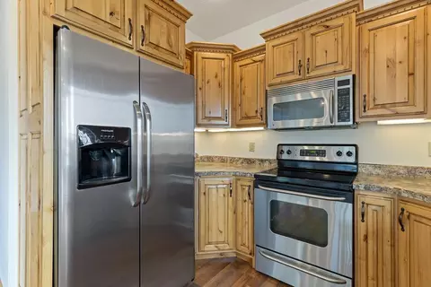 Kitchen - 1555 Dickson Dr, Hendricks, MN 56136 photo 6 of 6