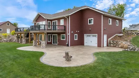 Exterior - 1555 Dickson Dr, Hendricks, MN 56136 photo 7 of 13