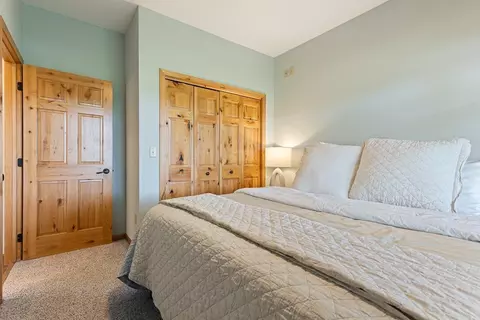 Bedroom - 1555 Dickson Dr, Hendricks, MN 56136 photo 2 of 9