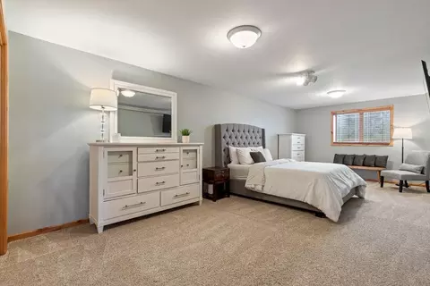 Bedroom - 1555 Dickson Dr, Hendricks, MN 56136 photo 5 of 9