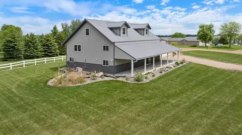 Exterior - 1555 Dickson Dr, Hendricks, MN 56136 photo 6 of 13