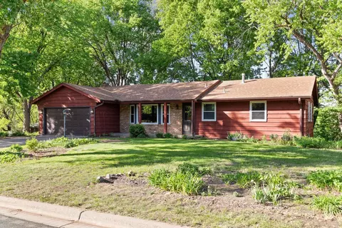 13219 Fremont Ave S, Burnsville, MN 55337