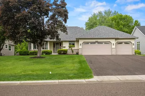 9407 Norwood Ln N, Maple Grove, MN 55369