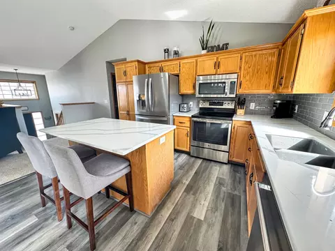 703 Kalea Ct, Hanover, MN 55341 photo 14