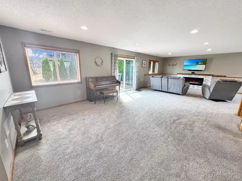 703 Kalea Ct, Hanover, MN 55341 photo 26