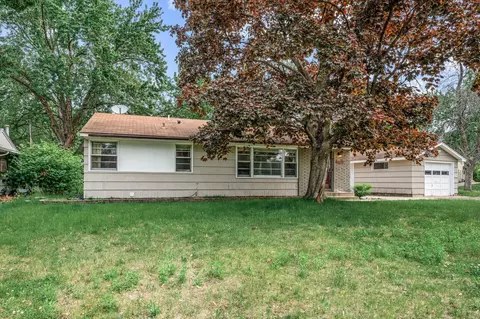 2359 Spruce Pl, White Bear Lake, MN 55110