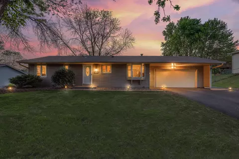 10348 Wyoming Ave S, Bloomington, MN 55438