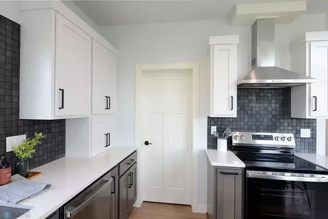 Kitchen - 7358 30th St S, Fargo, ND 58104 photo 5 of 8