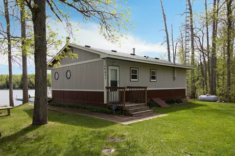 7528 S Little Thunder Dr NE, Remer, MN 56672