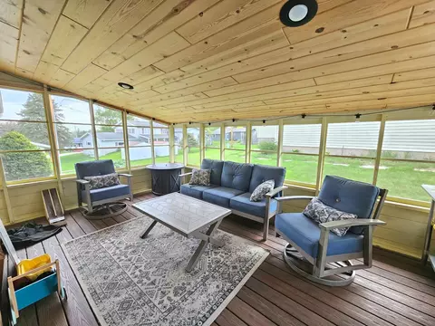 Exterior - 249 3rd Ave NW, Spring Grove, MN 55974 photo 1 of 1