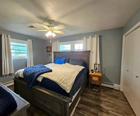 Bedroom - 249 3rd Ave NW, Spring Grove, MN 55974 photo 1 of 4