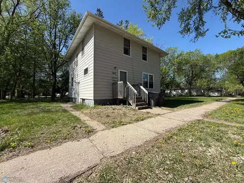 1617 3rd Ave S, Moorhead, MN 56560