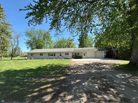 111 4th St N, Leonard, ND 58052 photo 4