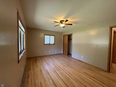111 4th St N, Leonard, ND 58052 photo 23
