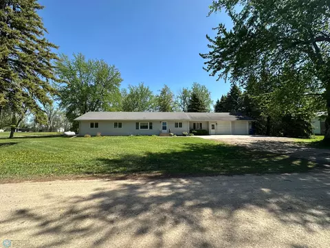 111 4th St N, Leonard, ND 58052 photo 5