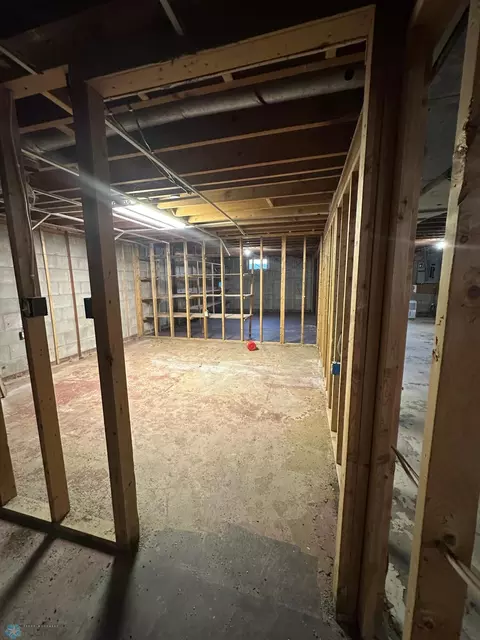 111 4th St N, Leonard, ND 58052 photo 42