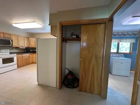 111 4th St N, Leonard, ND 58052 photo 15