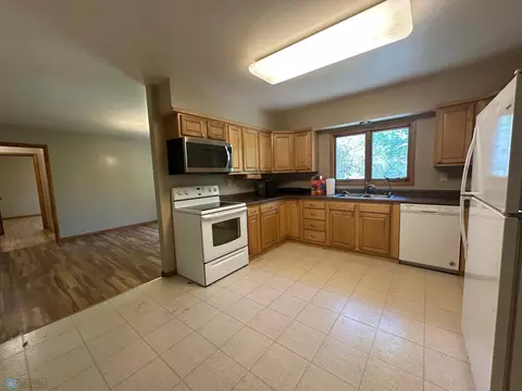 111 4th St N, Leonard, ND 58052 photo 16