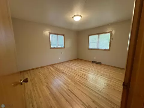 111 4th St N, Leonard, ND 58052 photo 24