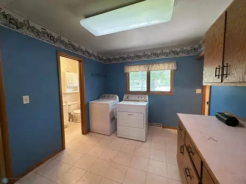 111 4th St N, Leonard, ND 58052 photo 27