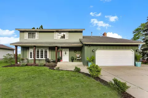 1601 Brittany Rd, Hastings, MN 55033