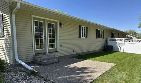 Exterior - 413 River Bluff Dr, Windom, MN 56101 photo 2 of 2