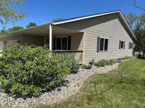 Other - 413 River Bluff Dr, Windom, MN 56101 photo 1 of 8