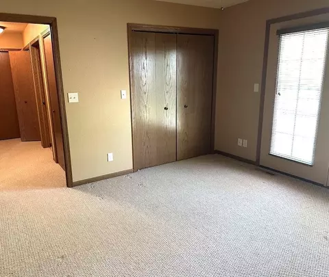 Bedroom - 413 River Bluff Dr, Windom, MN 56101 photo 3 of 3
