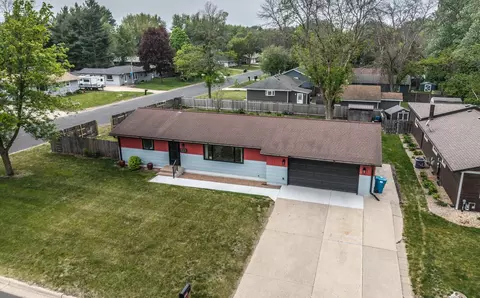 1336 Fairview Ln, Farmington, MN 55024