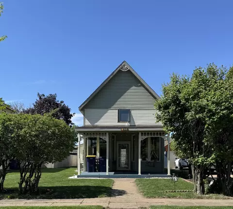 513 N 6th St, Lake City, MN 55041