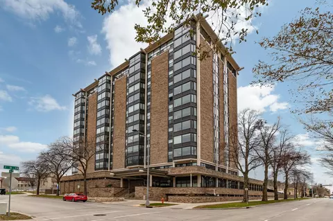 207 5th Ave SW #407, Rochester, MN 55902